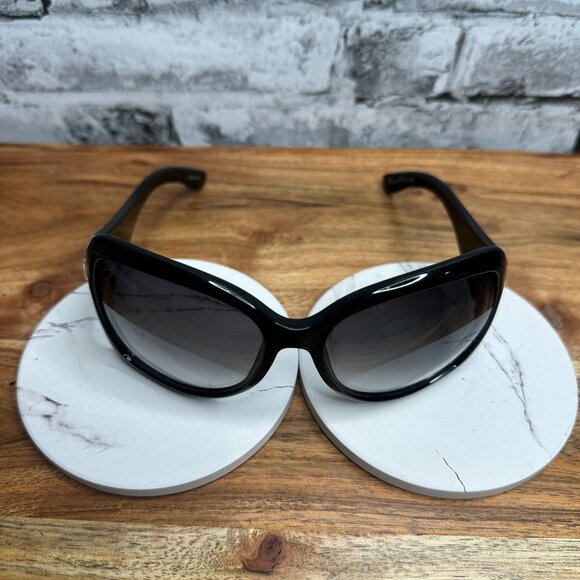 EUC Gucci Silver GG Sunglasses Leather Case Included Cloth & Bag O/S (2938/N/S) main image 7